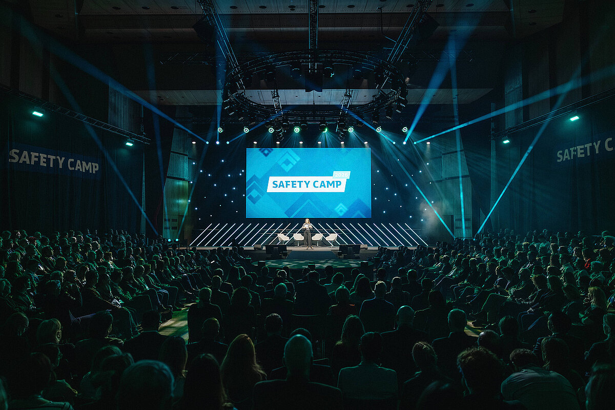 Main Stage des Safety Camp 2026